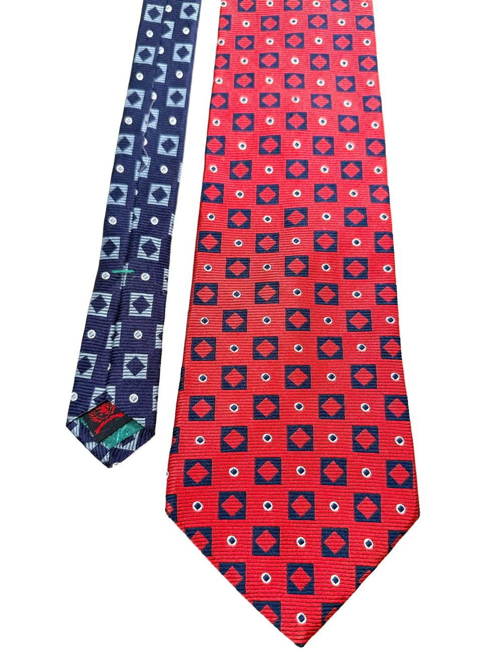 Tommy Hilfiger Red Navy Blue Geometric Medallion Silk Men's Necktie Dress Tie